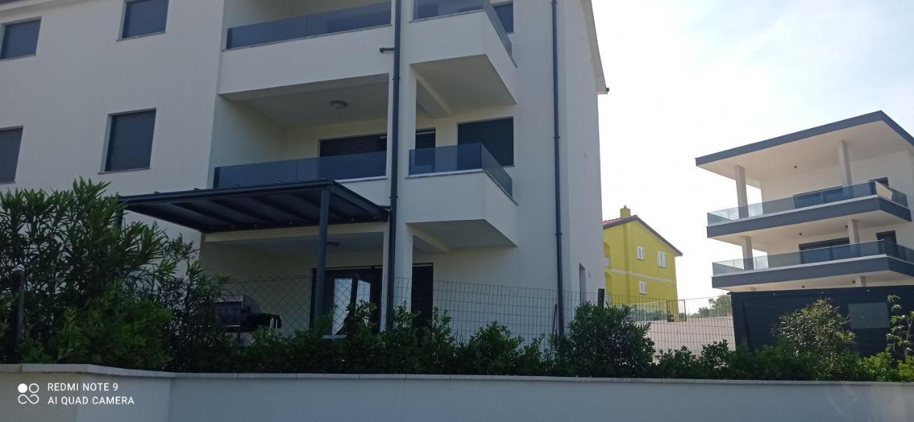 Apartman Ana Sveti Anton  Екстериор снимка